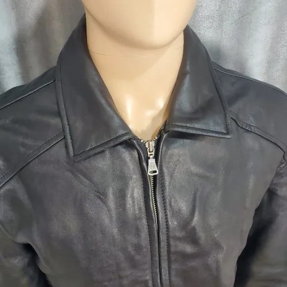 Men's Large Hathaway Soft Leather Bomber Jacket Vintage Great Condition.